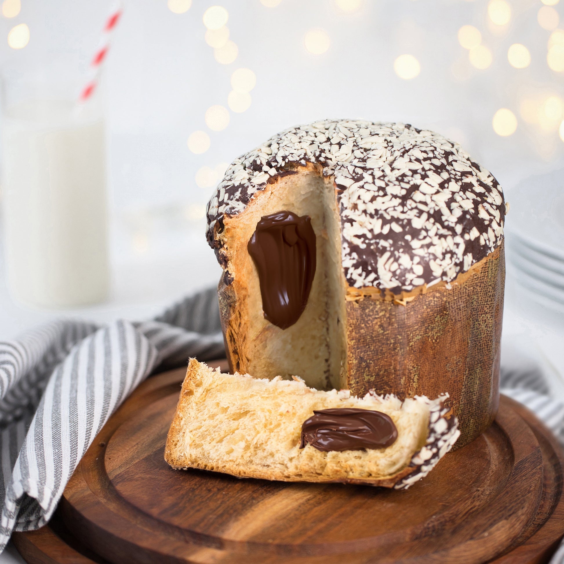 Handmade Panettone with Black truffle chocolate New arrivals Zigante Tartufi Online Shop