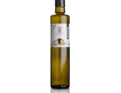 Extra virgin olive oil with black truffle flavour